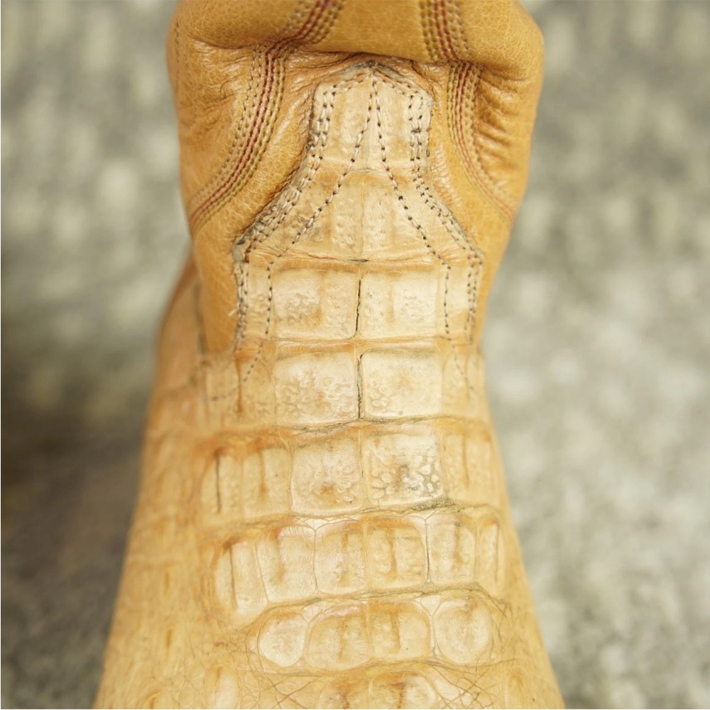 Vintage Handmade Genuine Crocodilian Leather Western Boots Tan Size 9.5 D - Picture 16 of 16